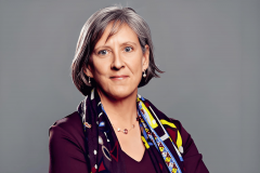 生成图像的实正在感和细节有了质